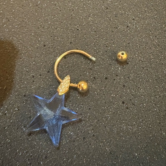 18 k Gold plated  swarovski Blue Star Key charm,bag charm. Vintage - Picture 6 of 10